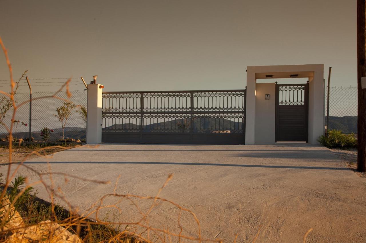 Villa White Pearl Сарти Екстериор снимка